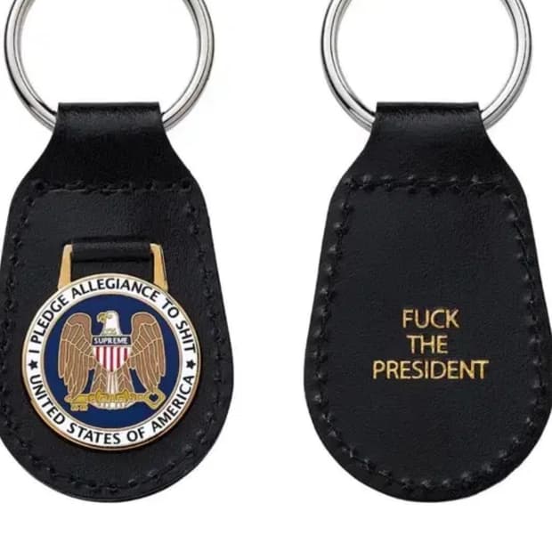 슈프림 플레지 얼리전스 키체인17fw