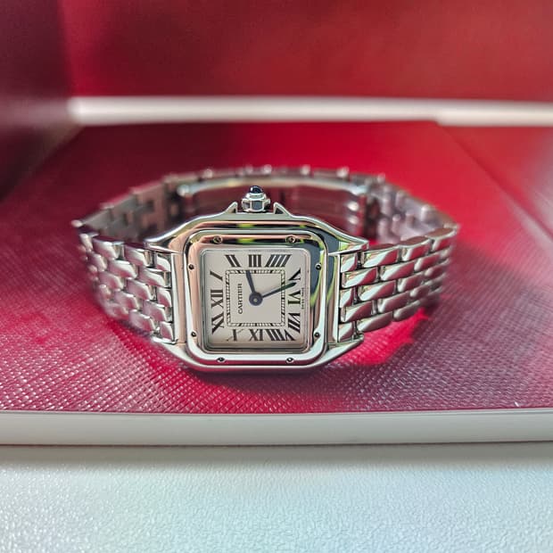 까르띠에 신형 팬더 스몰 스틸 쿼츠