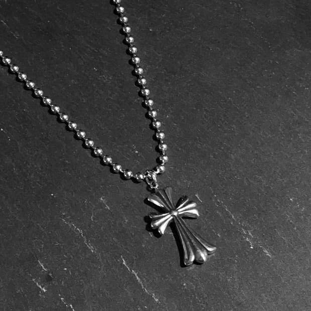 [Unisex] cross  necklace