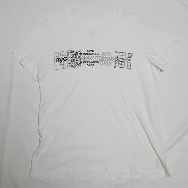 NIKE 그래픽 반팔티셔츠