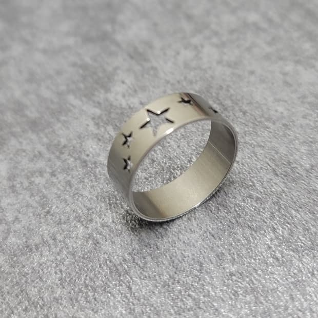 star ring