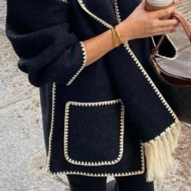 토템 앰브로이더드 스카프재킷