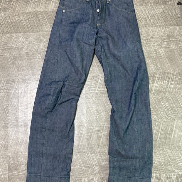 리바이스 엔지니어드 진 레귤러 핏