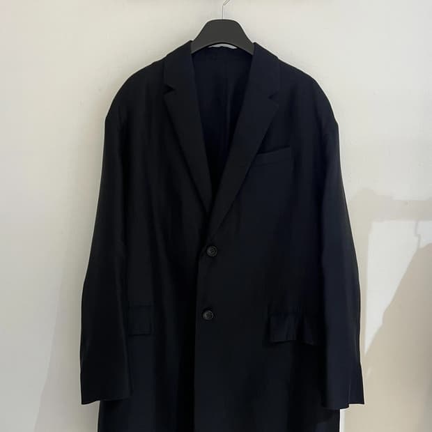 발렌시아가 코트