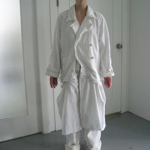 에옹쓰 Paper vintage coat