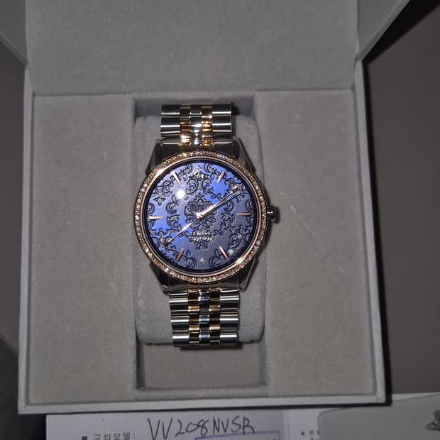 비비안웨스트우드 시계