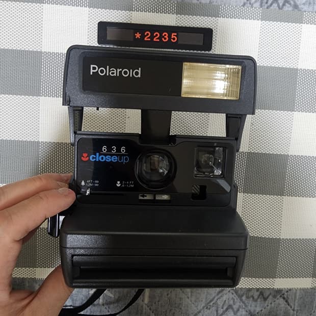 폴라로이드 클로즈업 636 즉석카메라