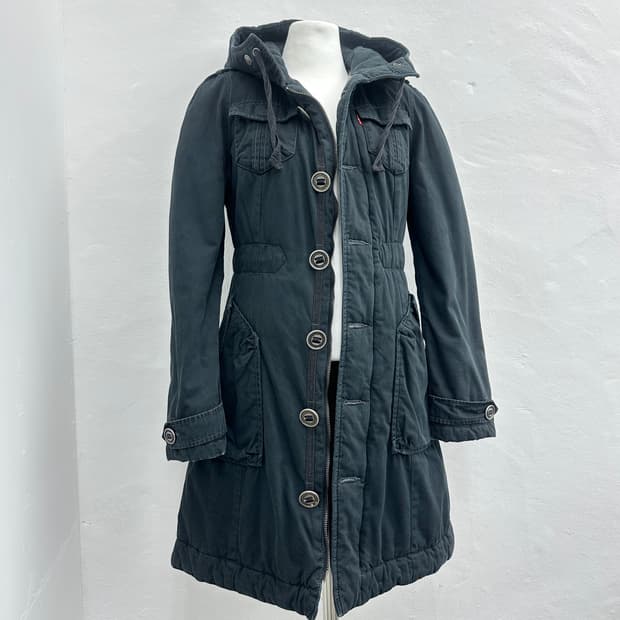 Levi’s multi pocket navy parka jacket