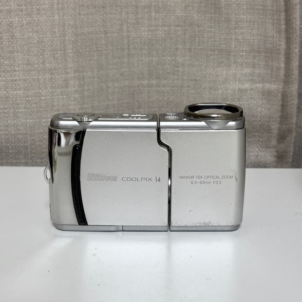 [셀카/희귀] 니콘 쿨픽스 S4 카메라 / 작례O