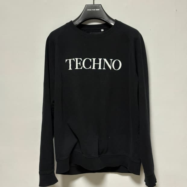 IDEA 테크노 맨투맨