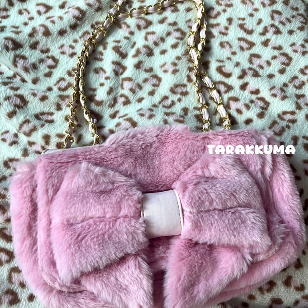 빈티지 히메갸루 핑크 퍼 리본 체인 숄더백 라떼갸루