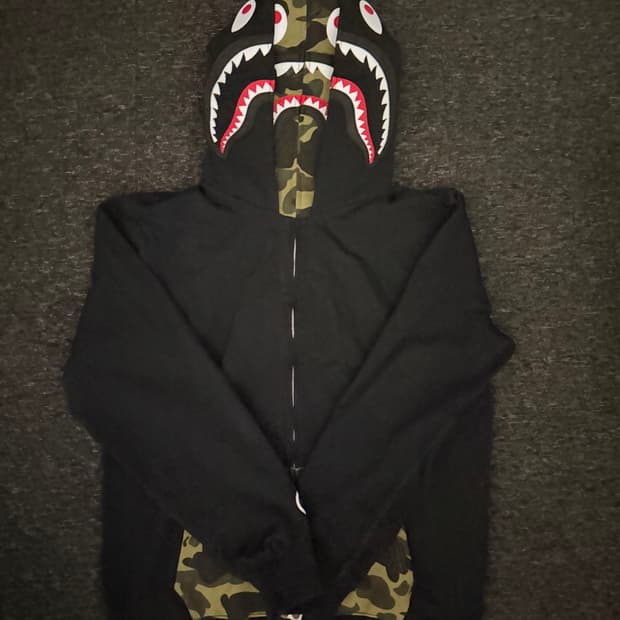 베이프 후드집업 