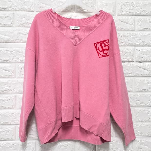 택포// 산드로 Sandro 핑크 V넥 니트 L