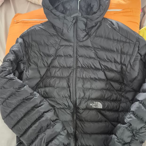 [M] 노스페이스 벤투스 온 자켓 블랙