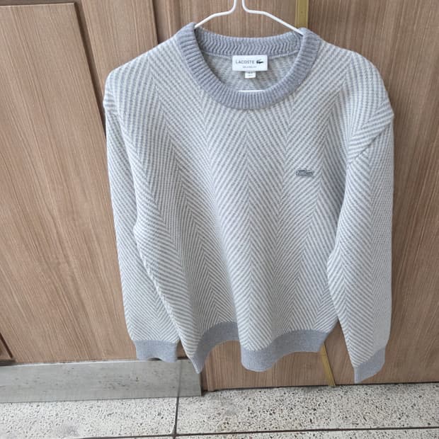 라코스테 헤링본 패턴 니트 스웨터 100