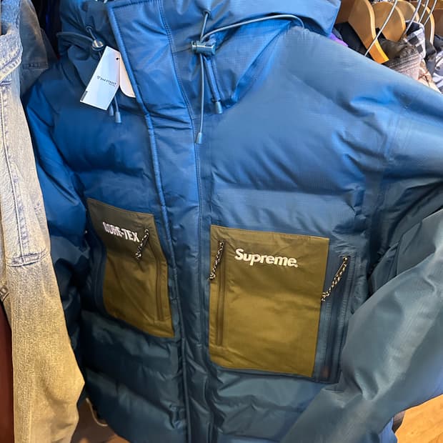 슈프림 고어텍스 700-필 다운 파카 패딩 M사이즈 (100)