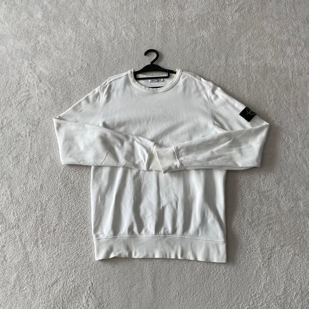 스톤아일랜드 맨투맨 L