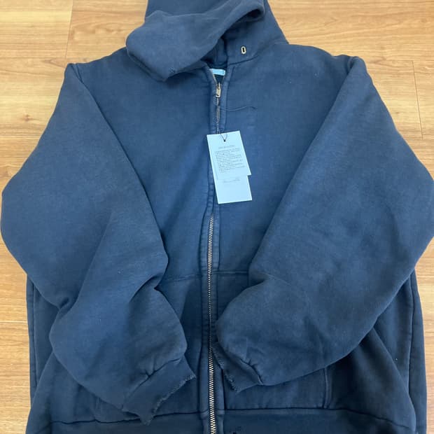 이프레쎄 25AW 빈티지 후드집업 블랙