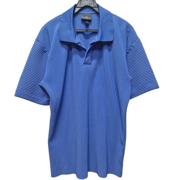 H&M 플리츠 피케 반팔티