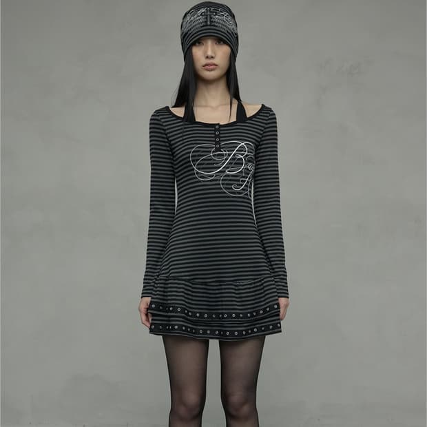 새상품) 니어노어 baddie angel 홀터넥 원피스 블랙 스트라이프