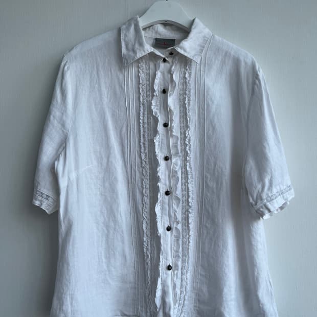 STEINBOCK 화이트 블라우스