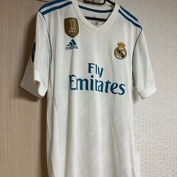 [L] 레알 마드리드 17-18 어센틱 홈 유니폼 모드리치