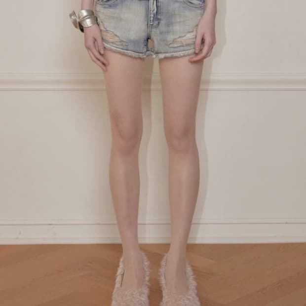 보헤미안서울 LIGHT SLUB DAMAGE SHORTS, BLUE