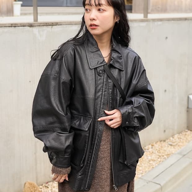 프릭스스토어 빅실루엣 리사이클 레더 자켓 블루종 Free