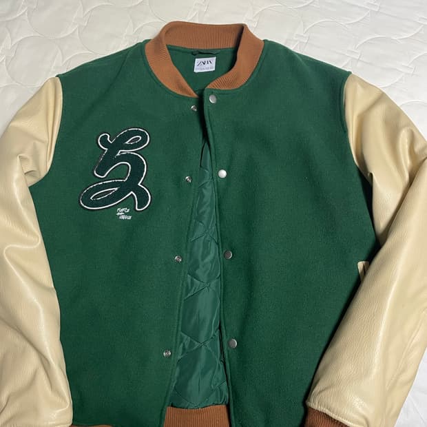 자라 바시티 자켓