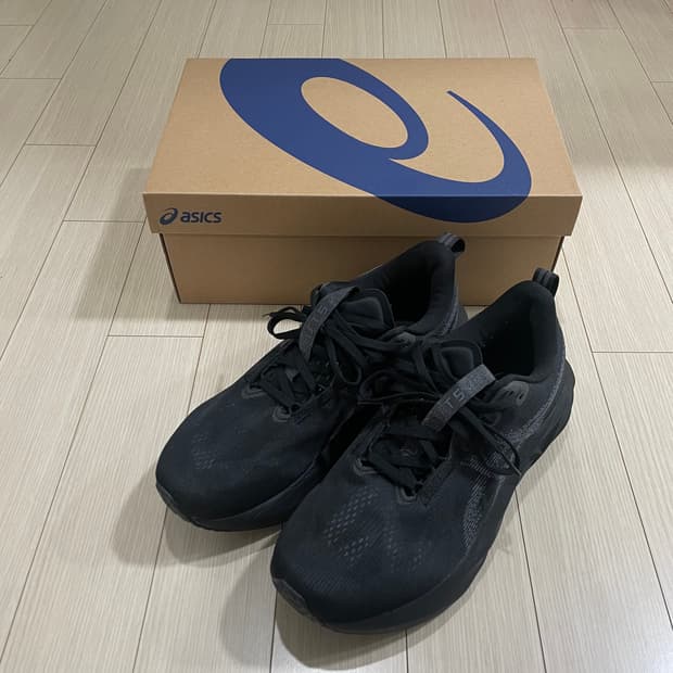 [275] 아식스 노바블라스트 5 러닝화 블랙 캐리어 그레이