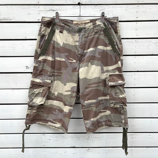 Abercrombie 아베크롬비 카모 카고 반바지