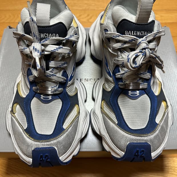 발렌시아가 카고 스니커즈