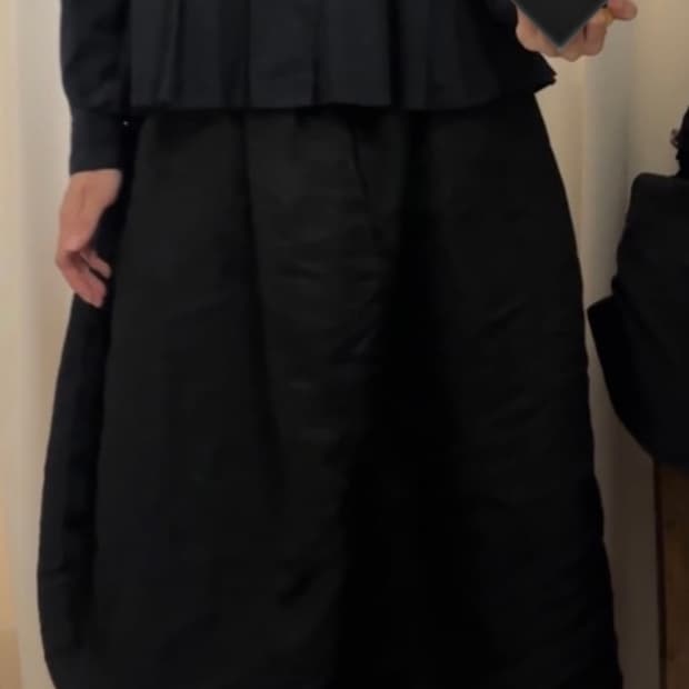 꼼데가르송 블랙 스커트