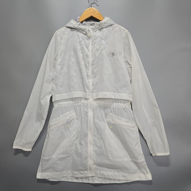 노스페이스(THE NORTH FACE) 화이트 바람막이 후드 집업 95