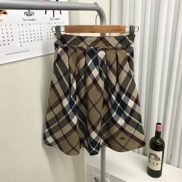 버버리 로고 울 체크 플리츠 스커트 치마