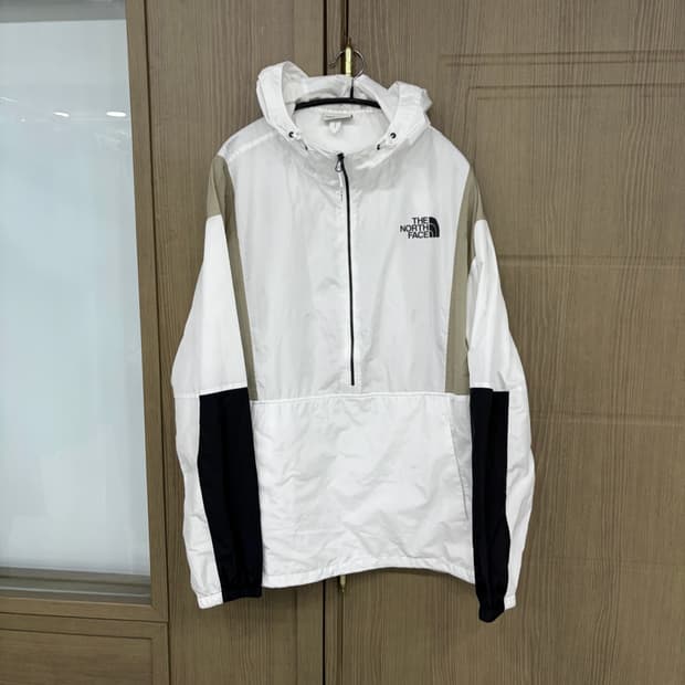 노스페이스 화이트라벨 화이트 아노락 바람막이 (105/XL)