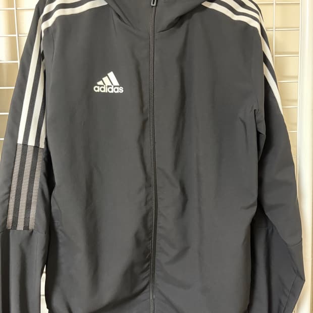 아디다스 바람막이
