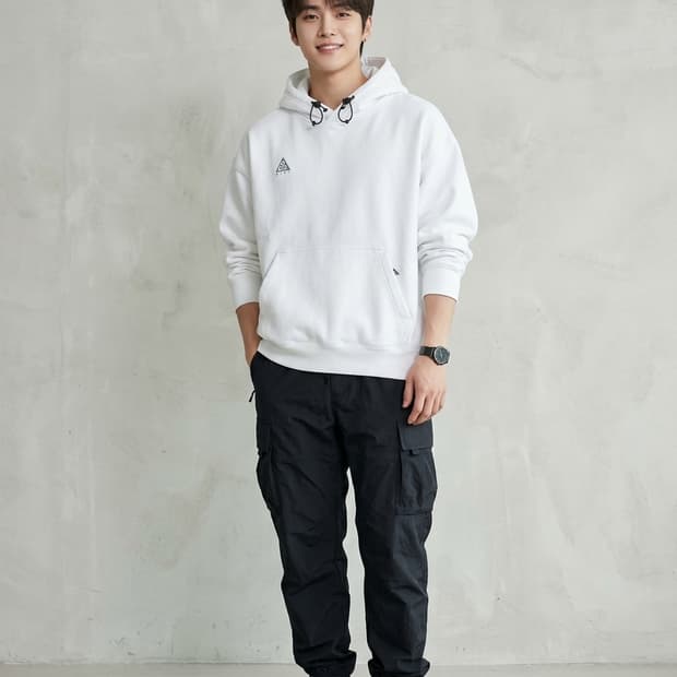 나이키 ACG 스웨트셔츠 화이트 후드티