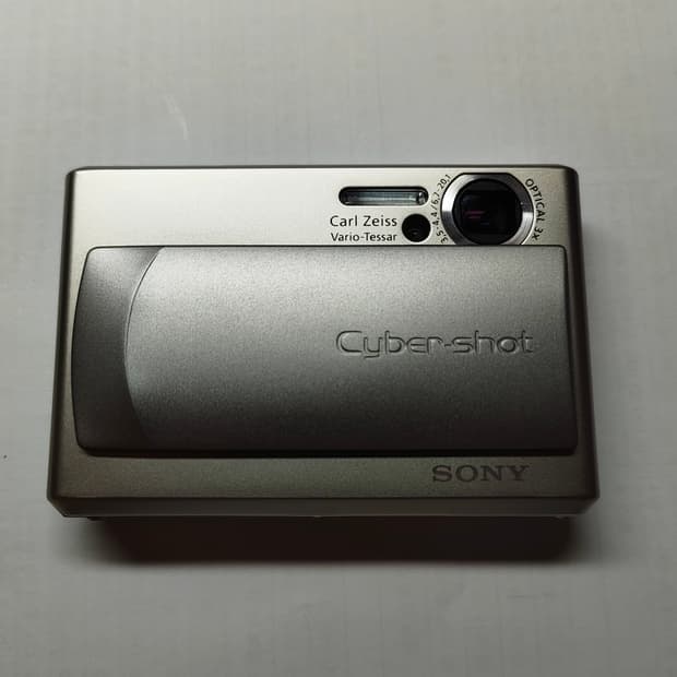소니 사이버샷 dsc-t10 빈티지 디카 (사용감 x)