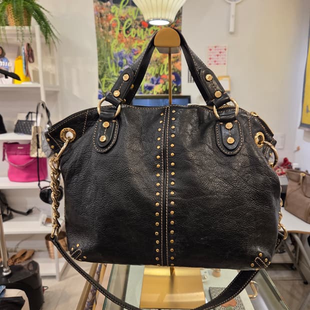 마이클코어스 스터드 숄더백