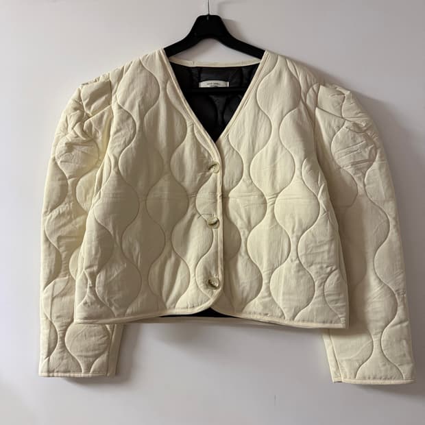 새상품 퍼프소매 누빔 패딩