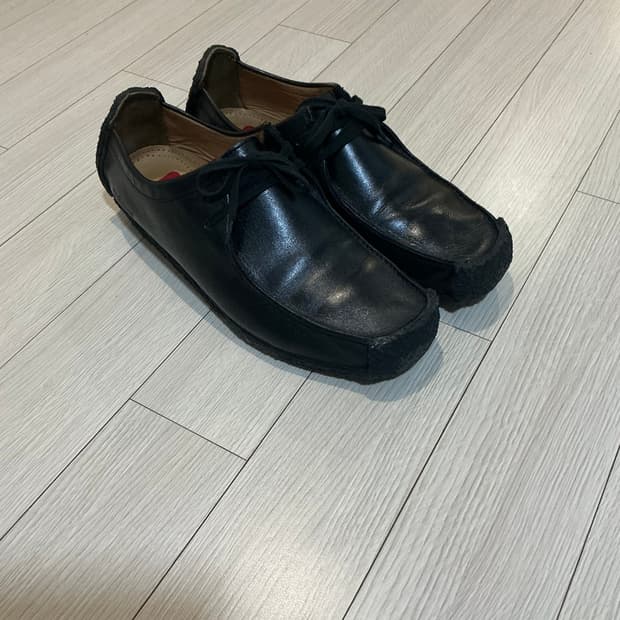 클락스 왈러비 러거 