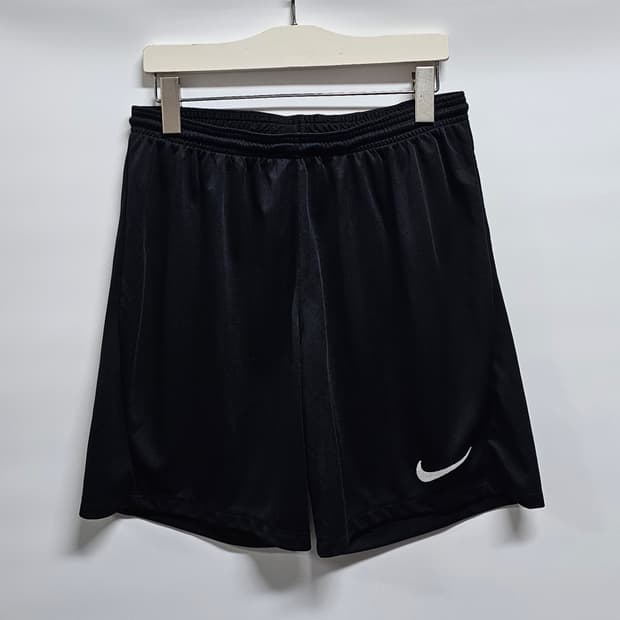 나이키 드라이핏 반바지 M 25년신상