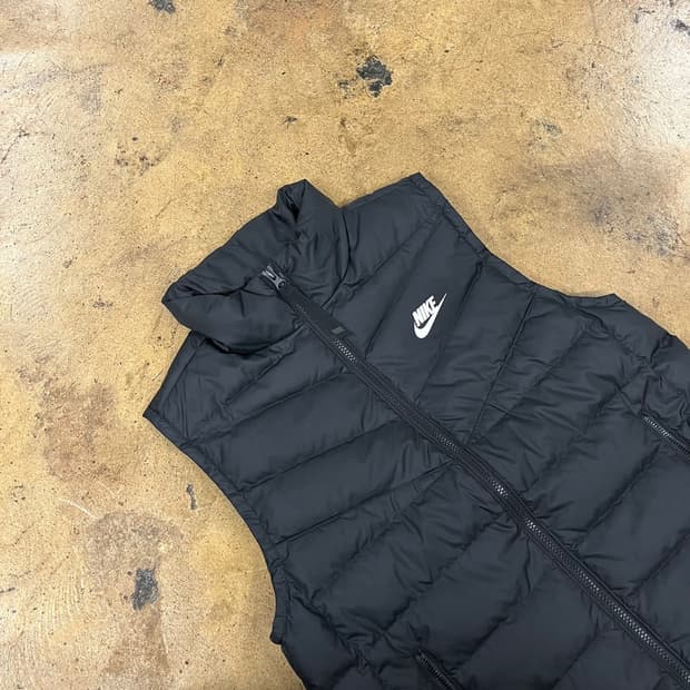 [정품/L] 나이키 블랙 패딩 조끼 b18