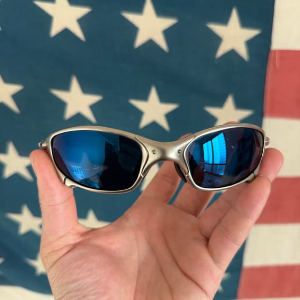 오클리 줄리엣 아이스 이리듐