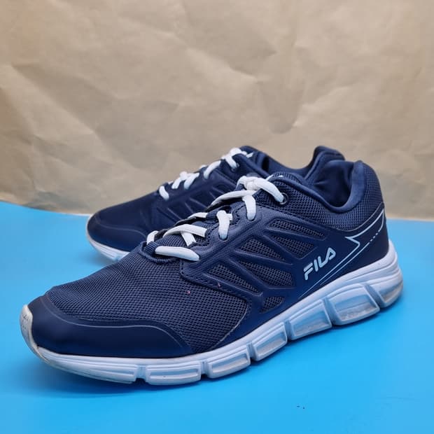 휠라 멀티플레어 운동화250