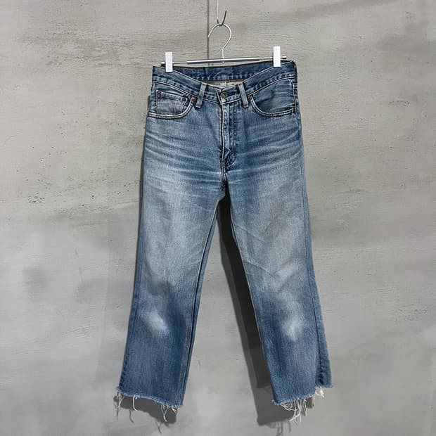 Levi’s 502 (2003)