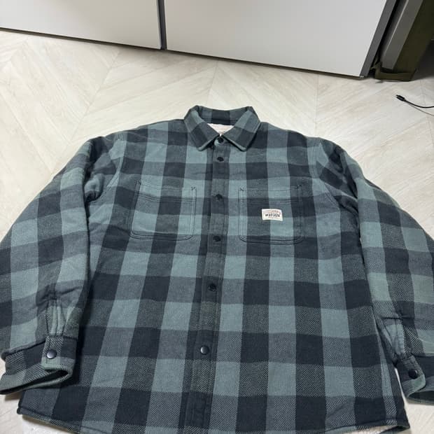 스투시 쉐르파 라인드 버팔로 플레이드 셔츠