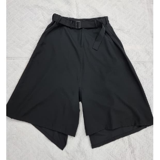 Yohji Yamamoto 요지야마모토