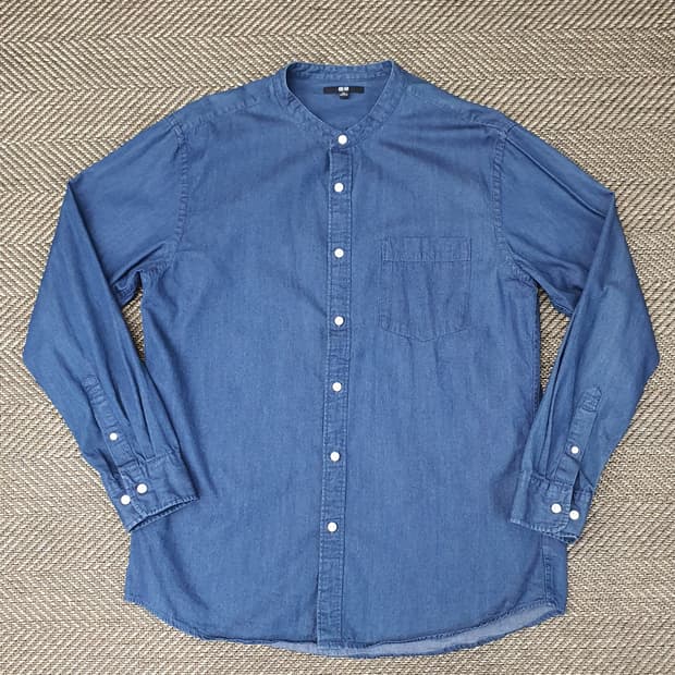 유니클로 헨리넥 데님 셔츠 남자105